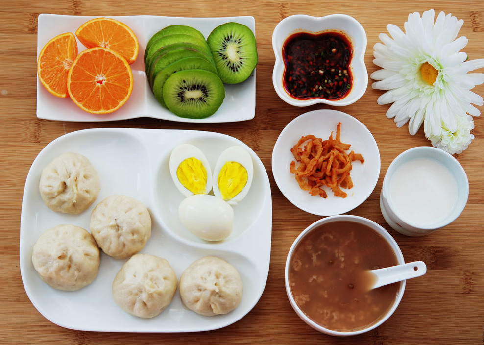 佳歌烹制的豐盛早餐，為你開(kāi)啟美好一天！